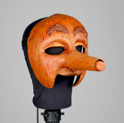 Pinocchio mask with growing nose